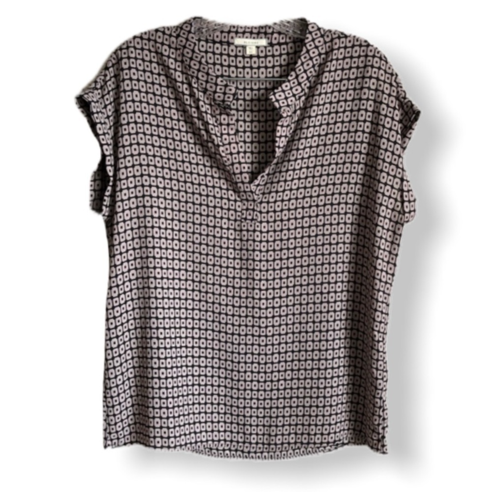 Pleione Geometric Blouse